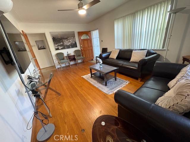 North Hollywood, CA 91601,5805 E Riverton AVE