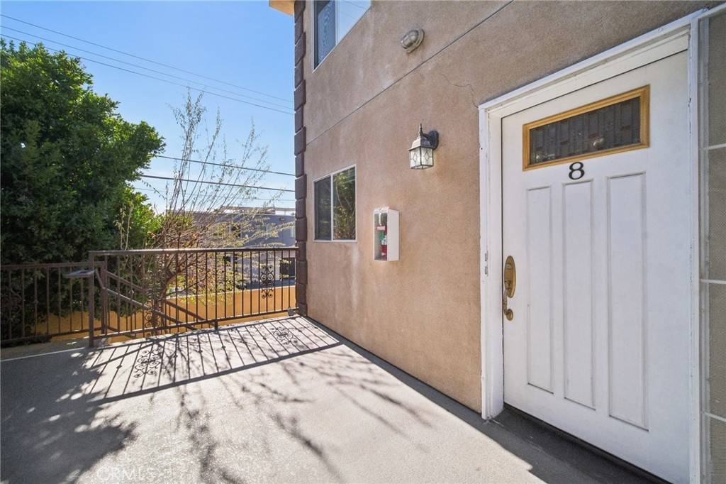 Van Nuys, CA 91411,14618 Gilmore ST #8