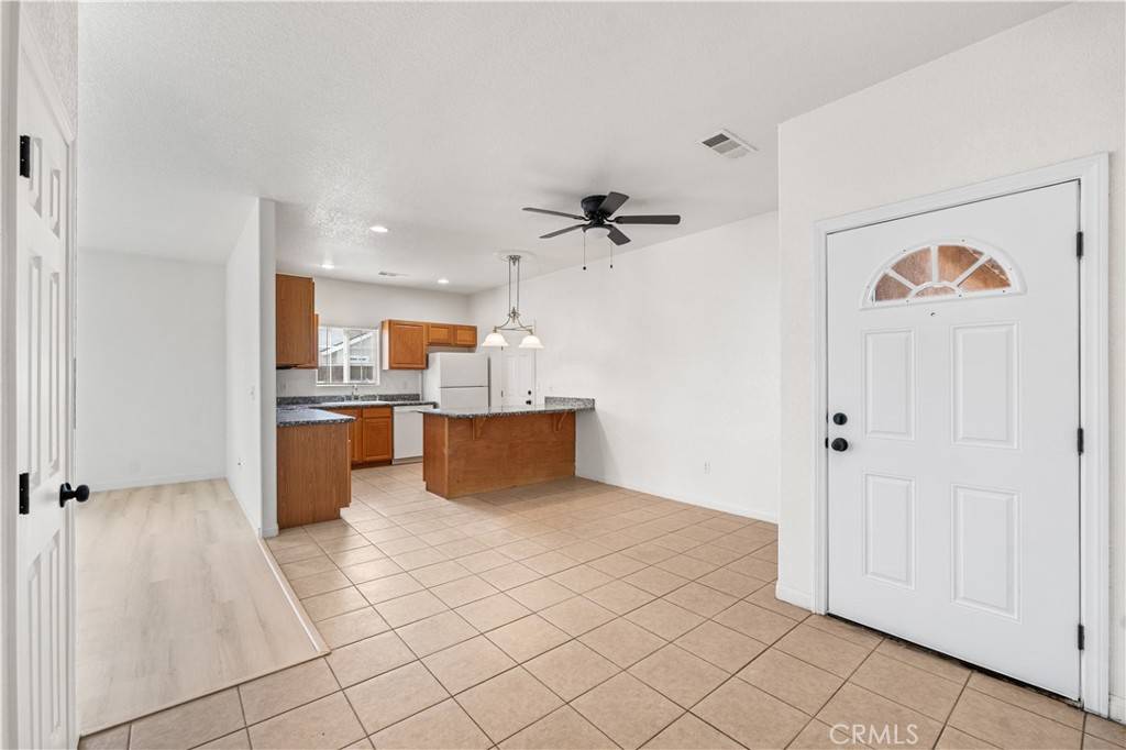 California City, CA 93505,8160 Kalmia AVE