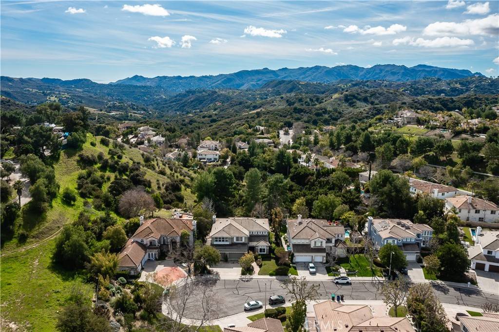 Topanga, CA 90290,21006 Kenwyn Ct