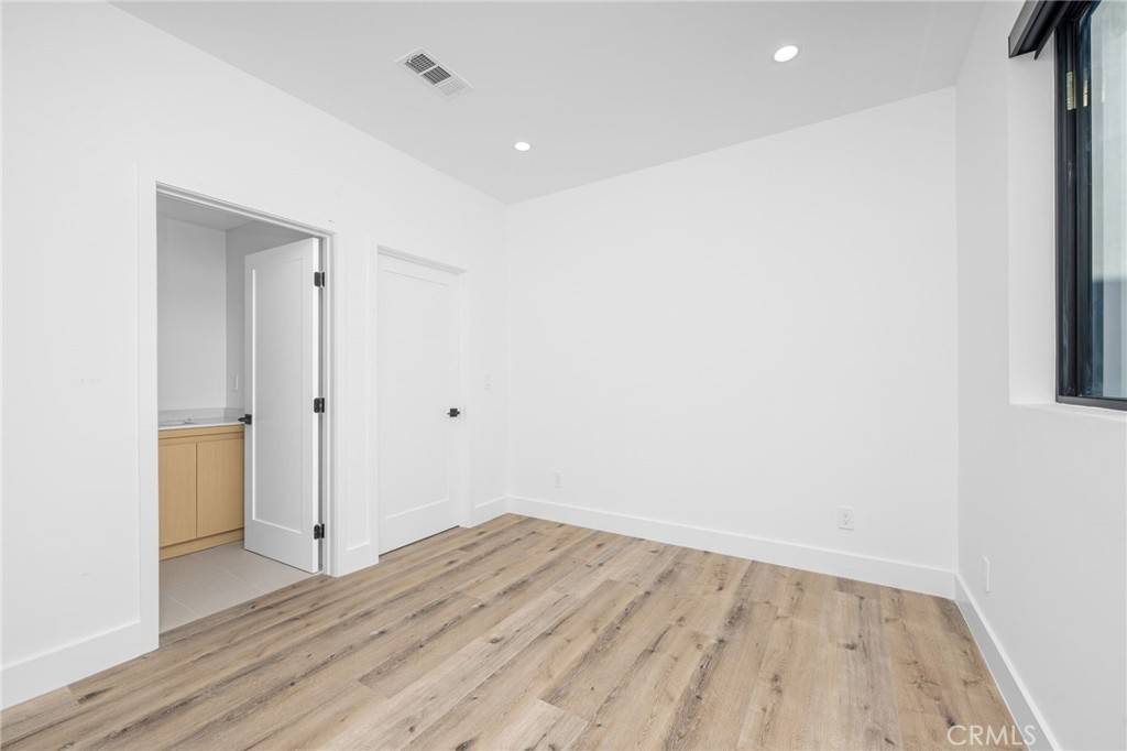 Sherman Oaks, CA 91411,14523 Weddington ST