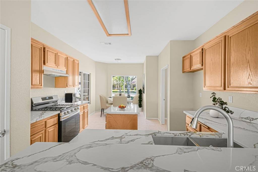 Lancaster, CA 93534,1805 W Avenue H5