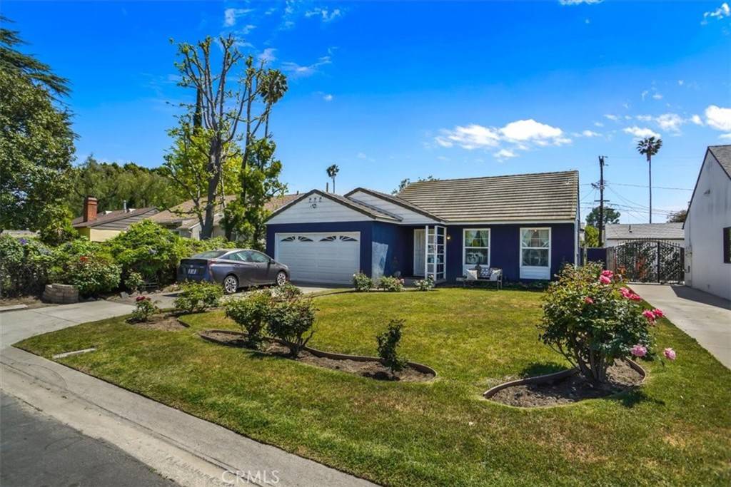 Valley Village, CA 91607,11948 Collins ST