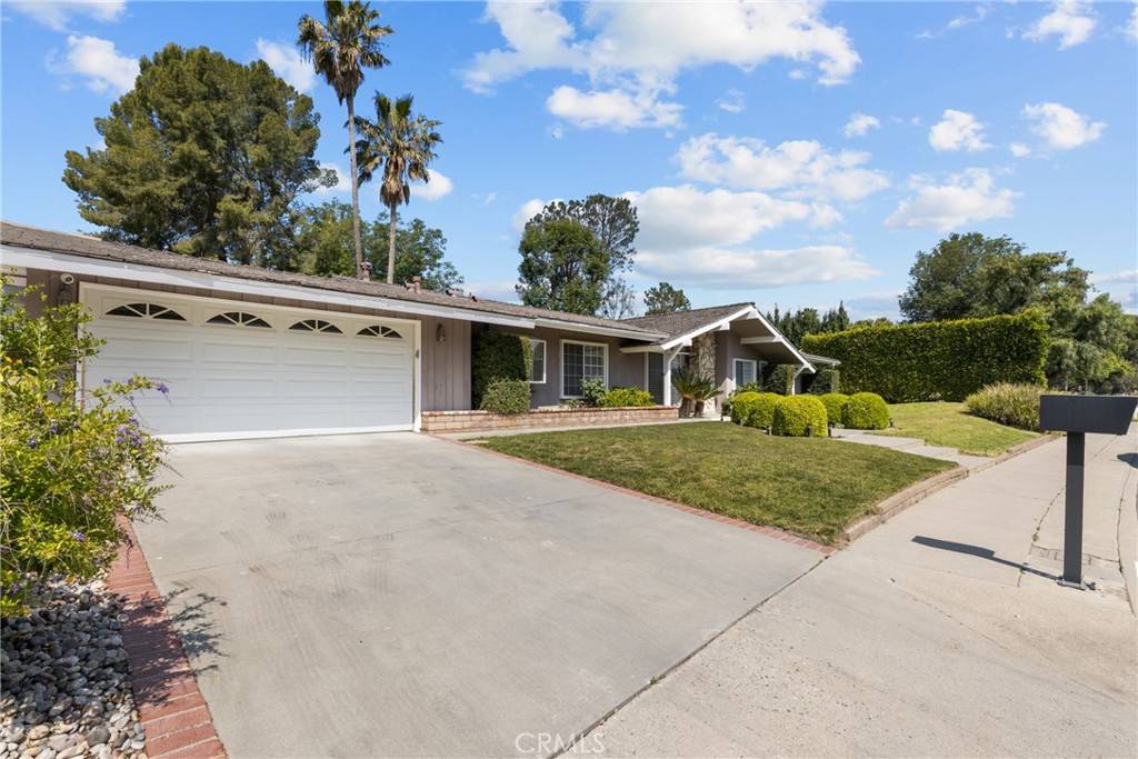 Granada Hills, CA 91344,16501 Knollwood DR