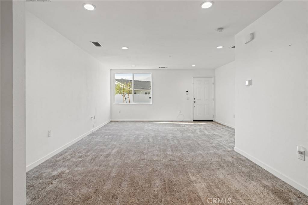 Palmdale, CA 93550,116 Glory PL