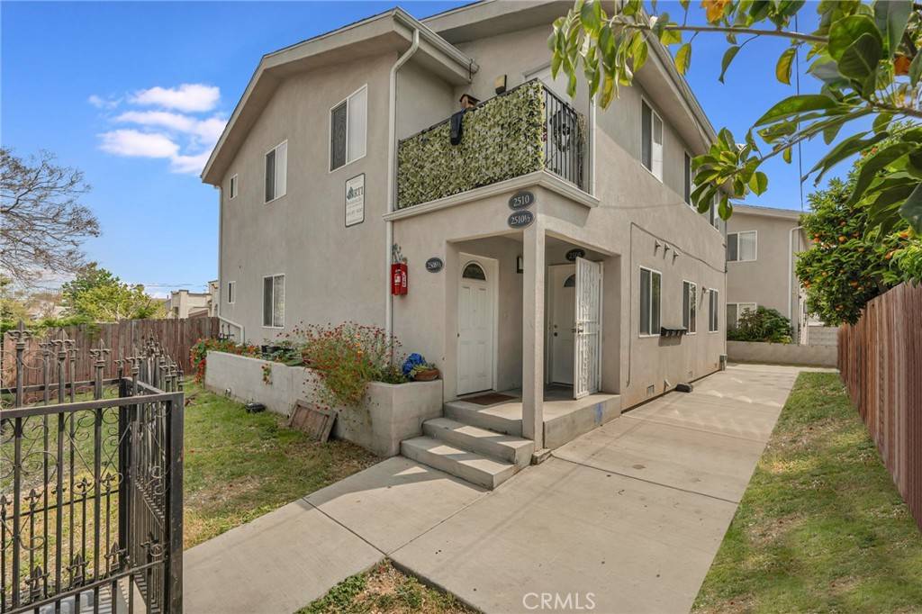 Los Angeles, CA 90033,2508 Houston ST