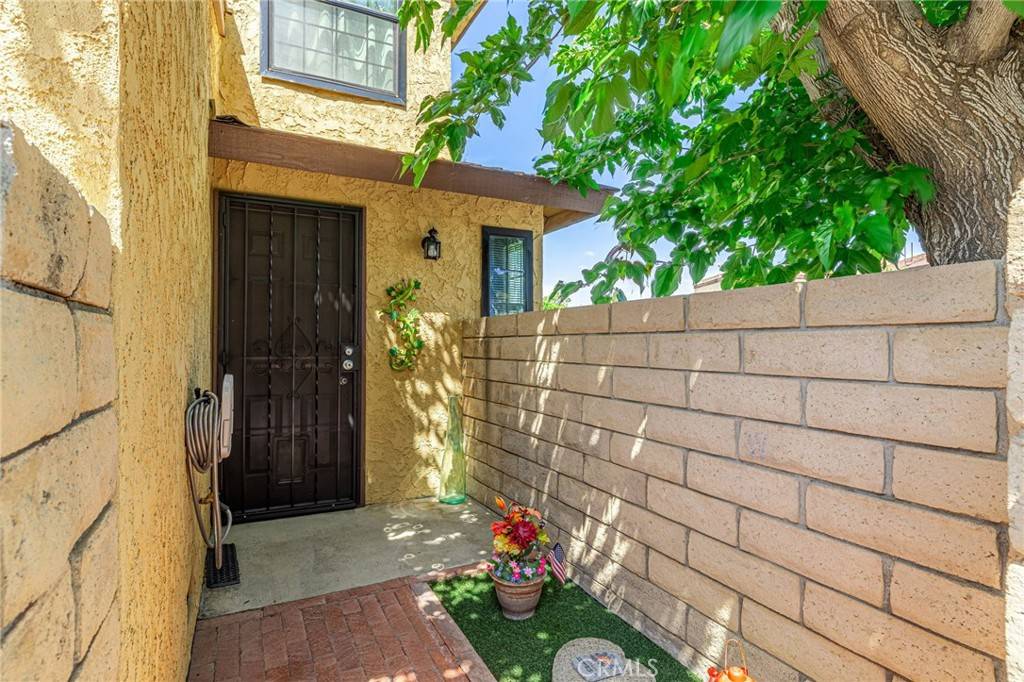 Lancaster, CA 93534,1543 W Avenue L #1