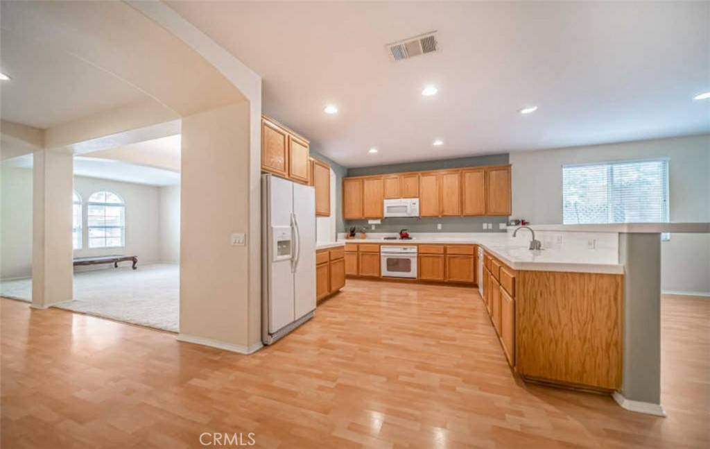 Palmdale, CA 93551,3622 Sungate DR