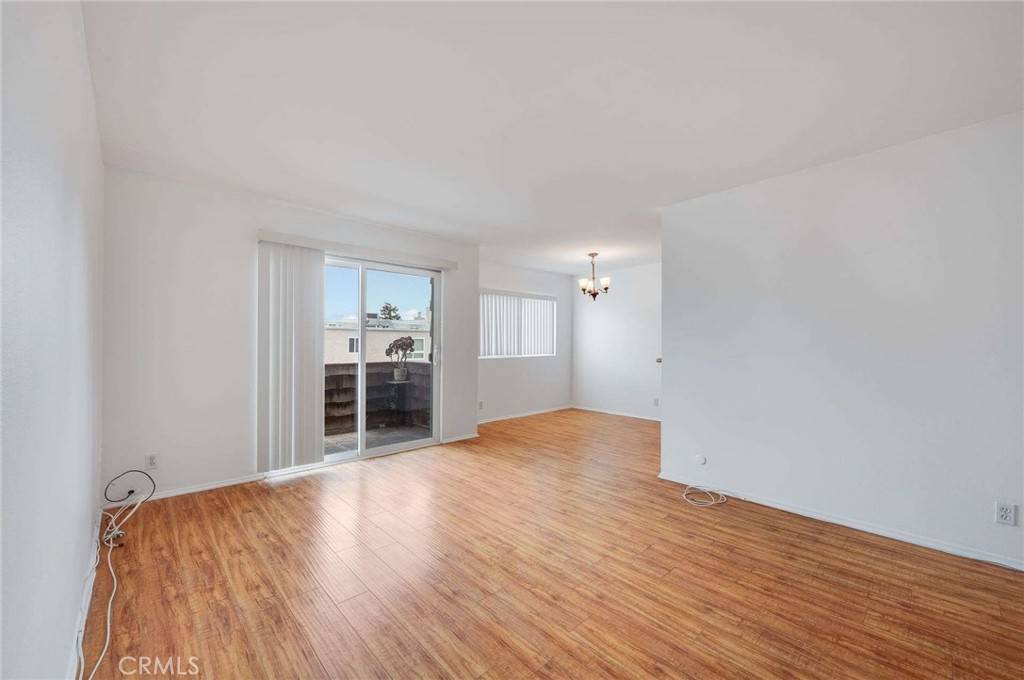 Encino, CA 91316,5400 Newcastle AVE #56