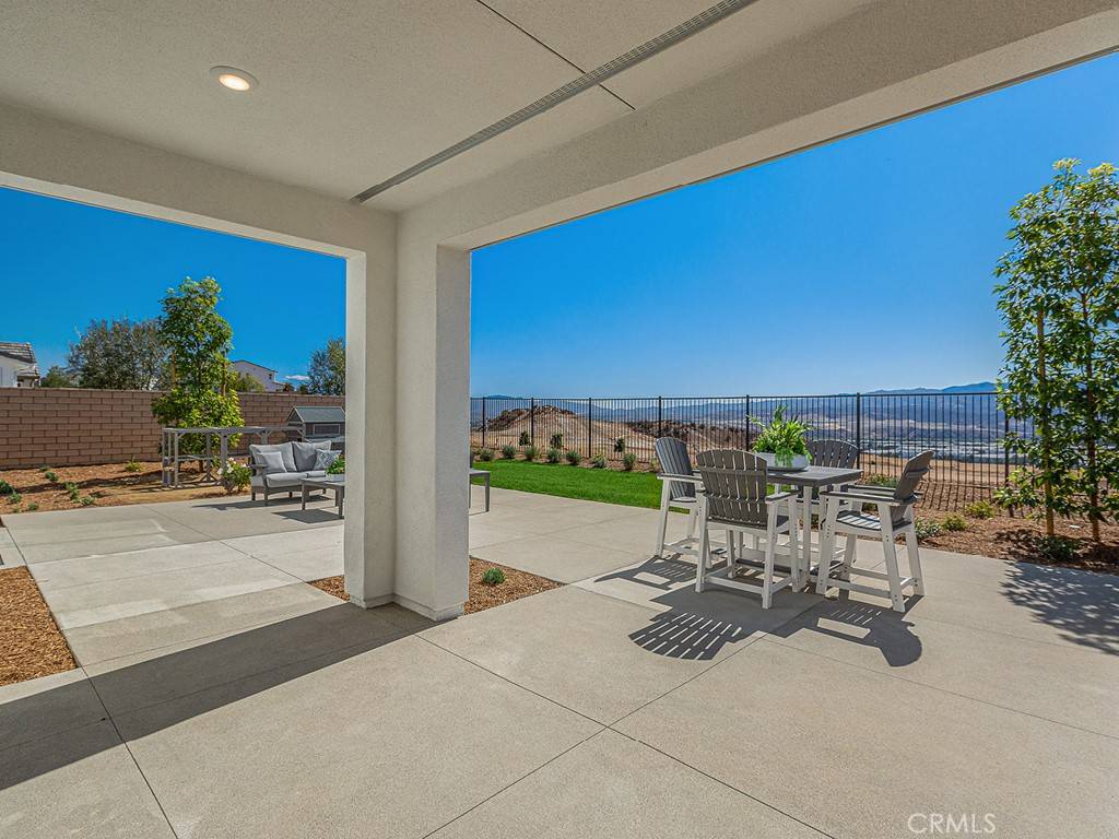 Castaic, CA 91384,30129 Hillside PL