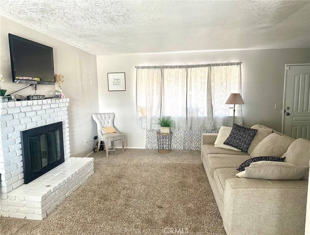 Lancaster, CA 93535,41331 156th ST E