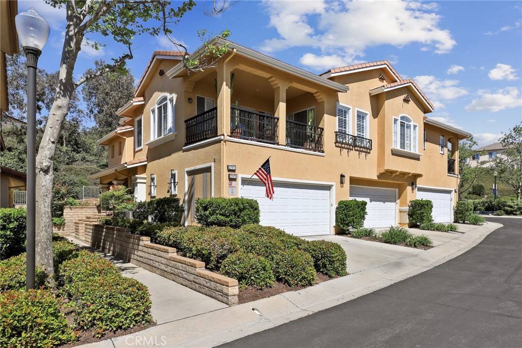 Valencia, CA 91354,27973 Trillium LN