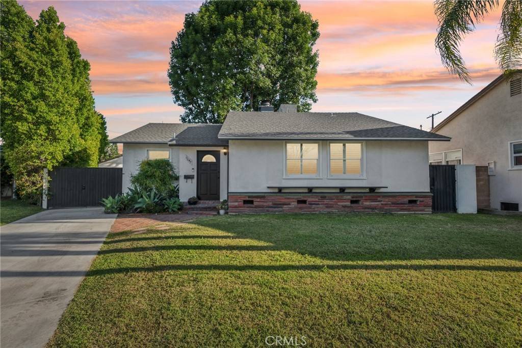 Lake Balboa, CA 91406,17048 Baltar ST