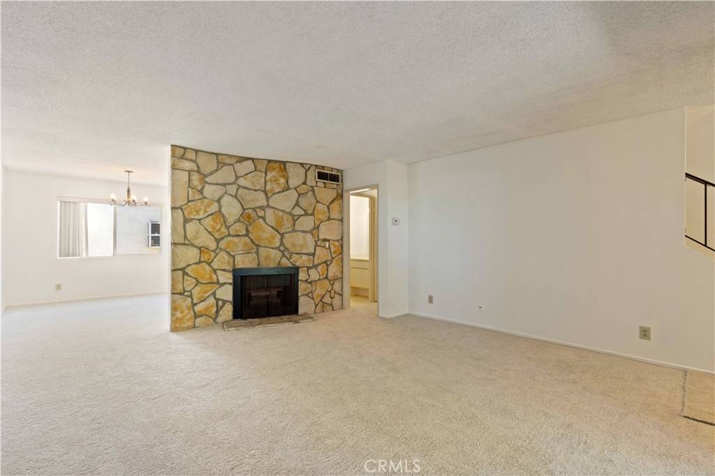 Burbank, CA 91504,9502 Via Salerno