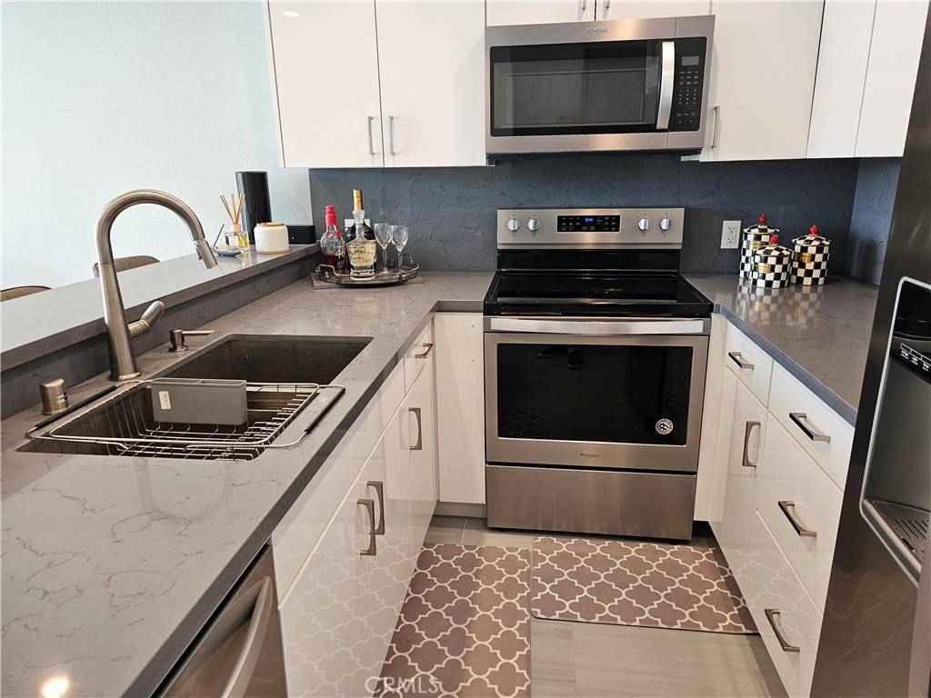 Malibu, CA 90265,23901 Civic Center WAY #353