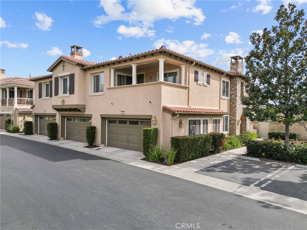 Valencia, CA 91354,23860 Brescia DR