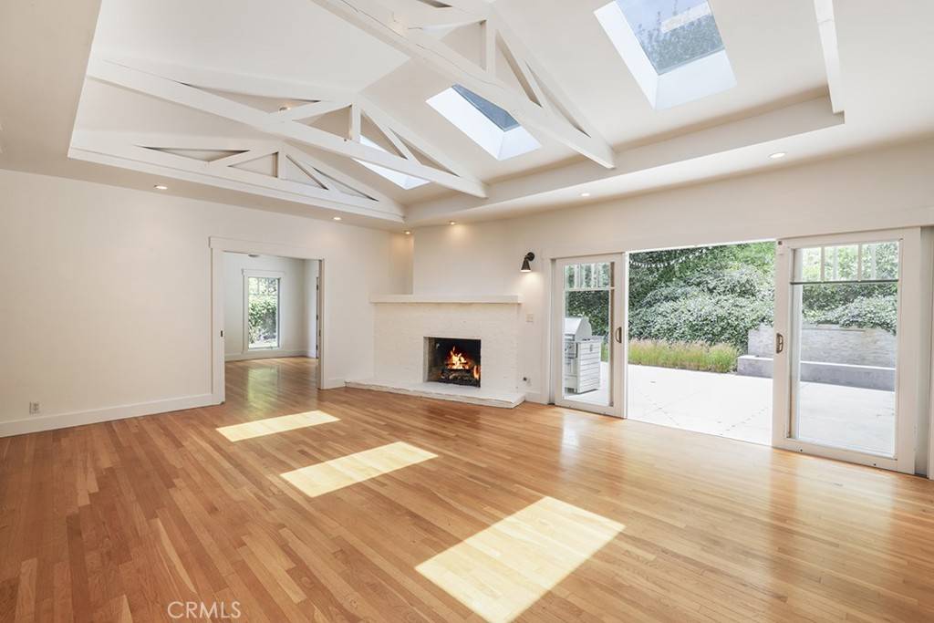 Sherman Oaks, CA 91403,3325 Alana DR