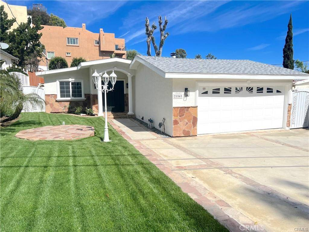 Woodland Hills, CA 91364,21541 Yucatan AVE