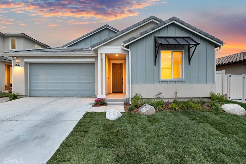 Saugus, CA 91350,28536 Daybreak WAY