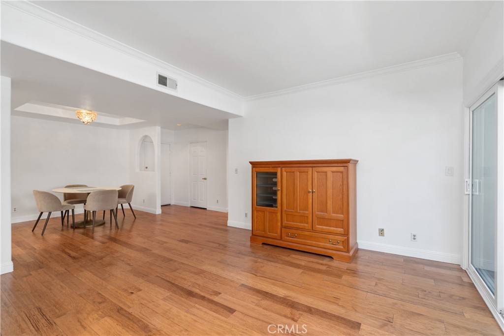 Studio City, CA 91604,4230 Colfax AVE #103