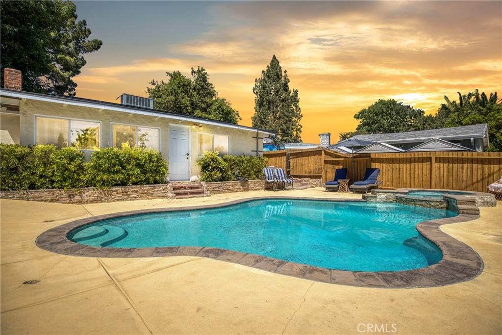 West Hills, CA 91304,23016 Saticoy ST