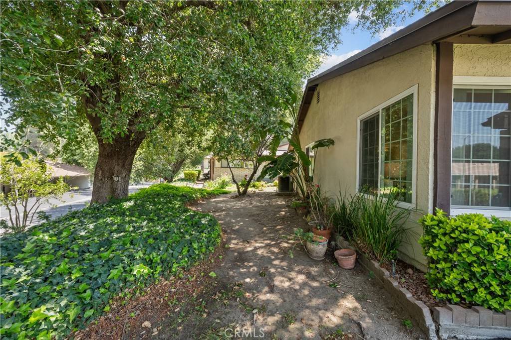 Newhall, CA 91321,19504 Avenue Of The Oaks #C