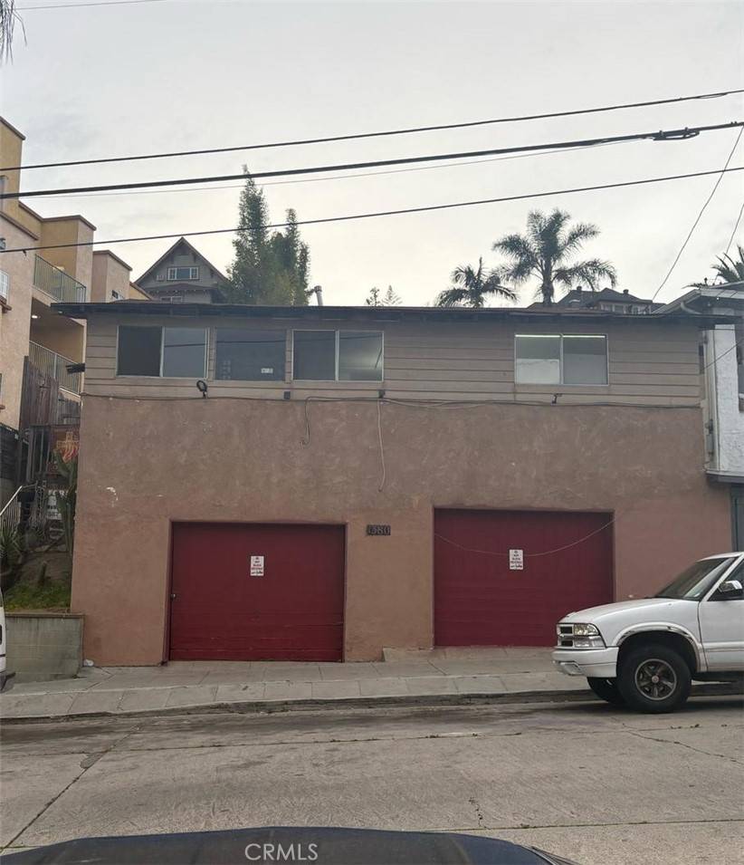 Los Angeles, CA 90026,1380 Allison AVE
