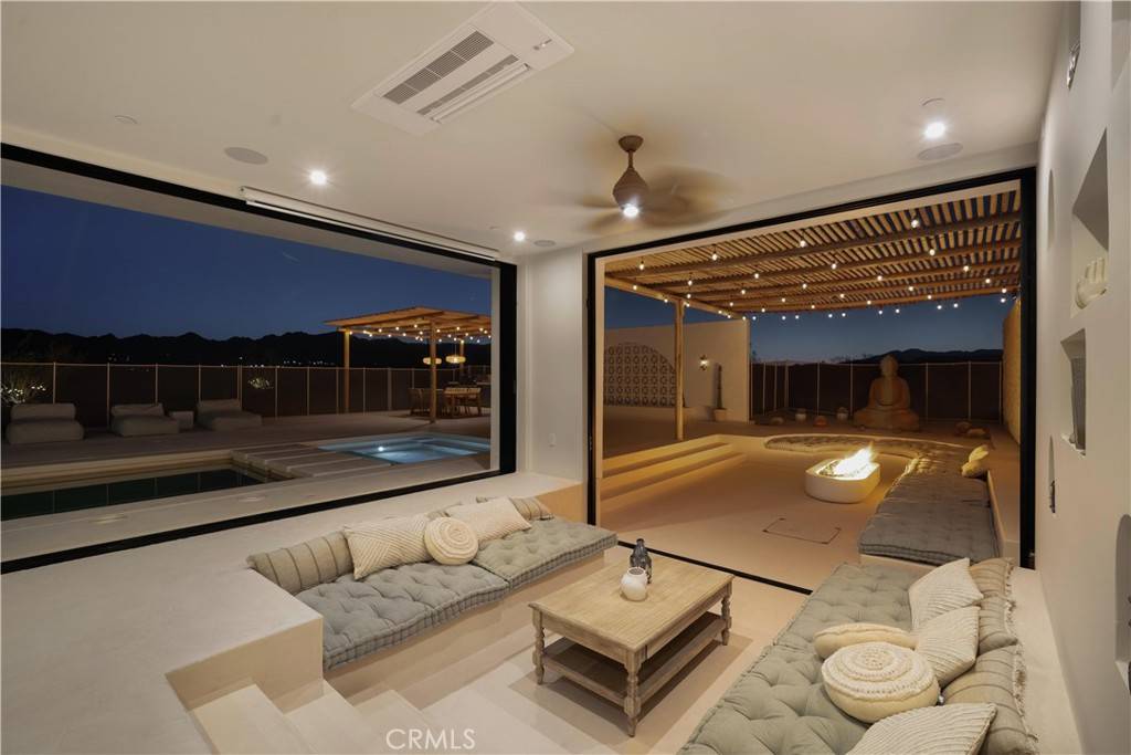Joshua Tree, CA 92252,63973 Gold Nugget RD