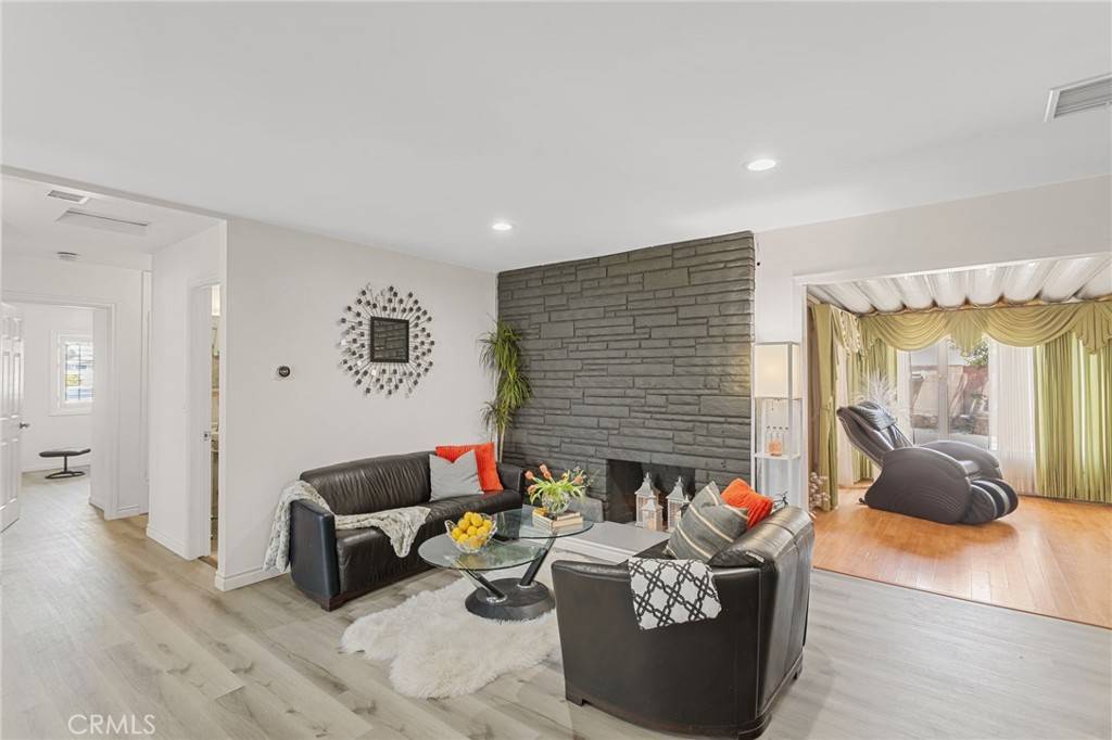 Buena Park, CA 90620,8142 San Huerta CIR