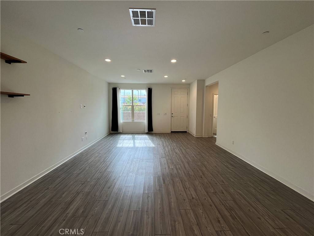 Simi Valley, CA 93065,1801 Poppy DR #3