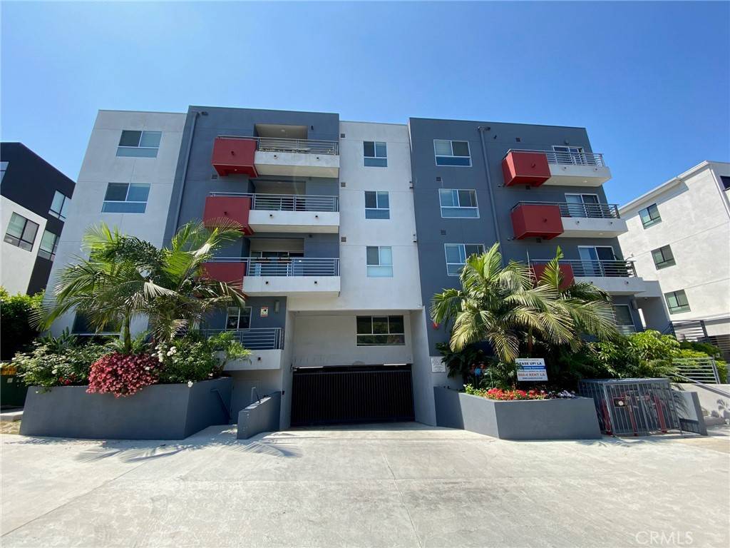 Los Angeles, CA 90004,5026 Rosewood AVE #206