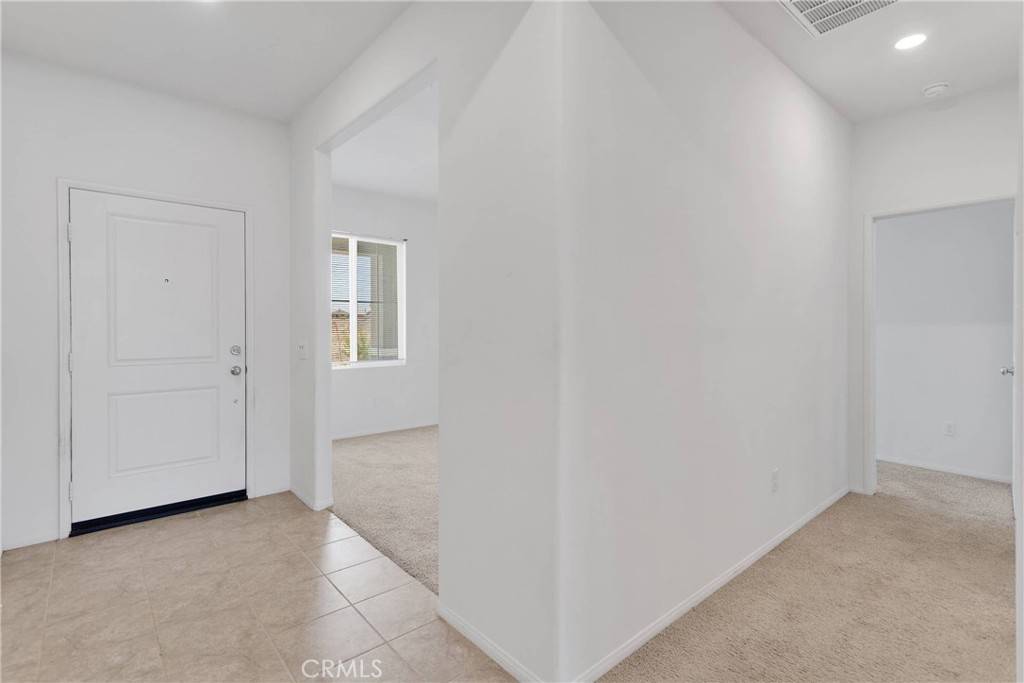 12444 Deodar ST Victorville, CA 92392
