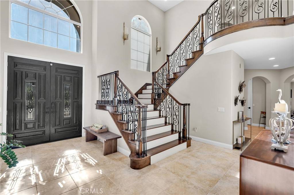 Chatsworth, CA 91311,9420 Oak Leaf DR