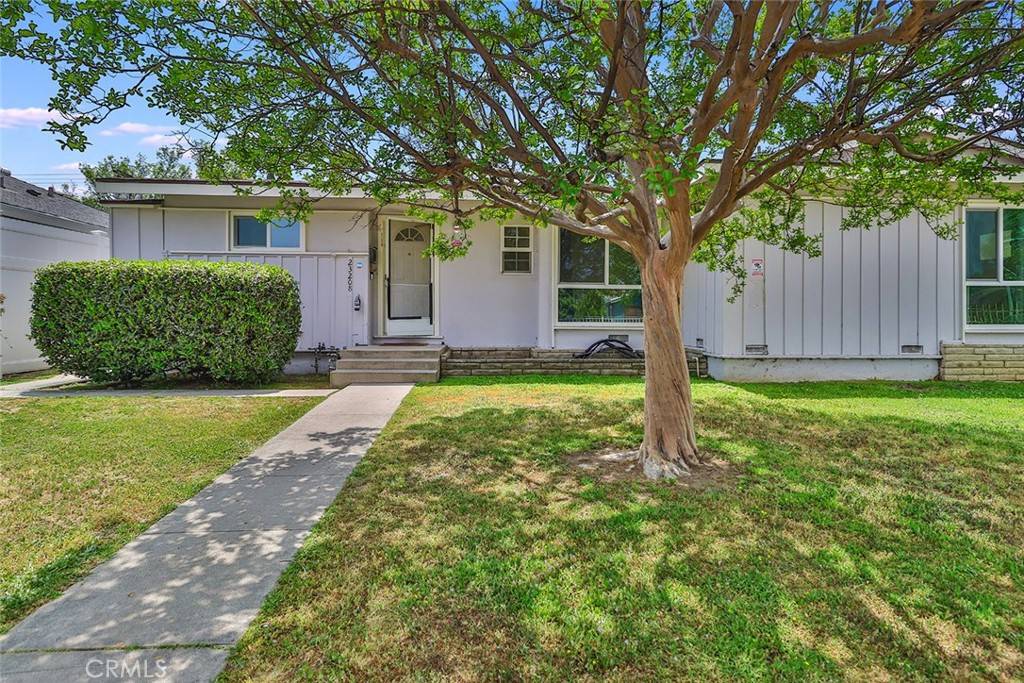 West Hills, CA 91307,23208 Vanowen ST
