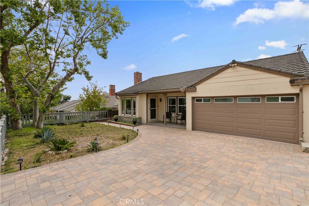 La Crescenta, CA 91214,3348 Burritt WAY