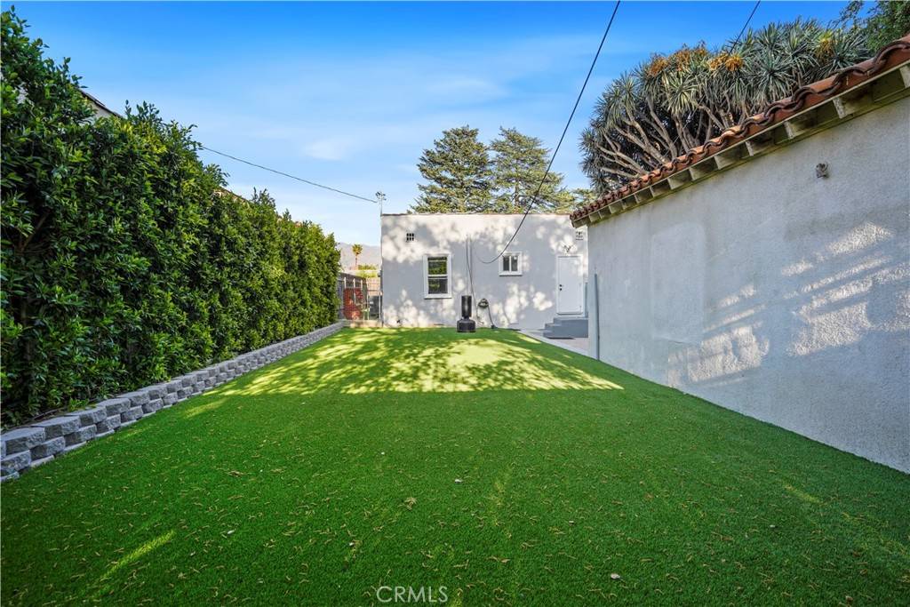 La Canada Flintridge, CA 91011,4615 Grand AVE