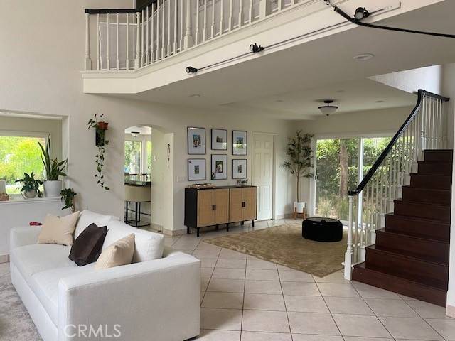 Calabasas, CA 91302,24642 Calle Ardilla