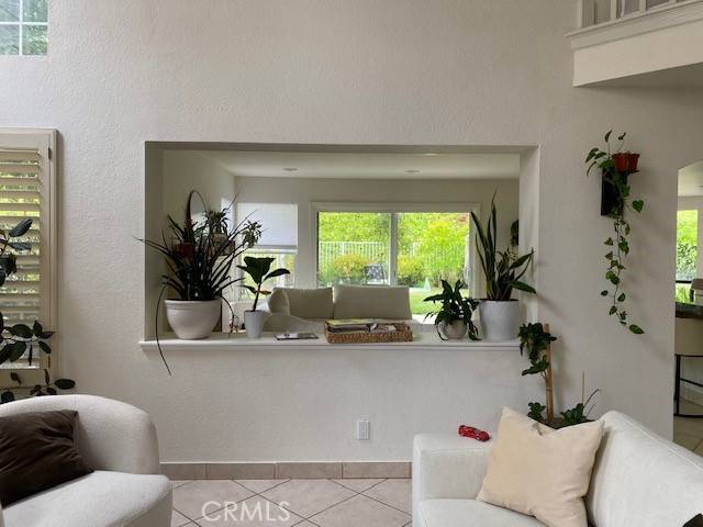 Calabasas, CA 91302,24642 Calle Ardilla