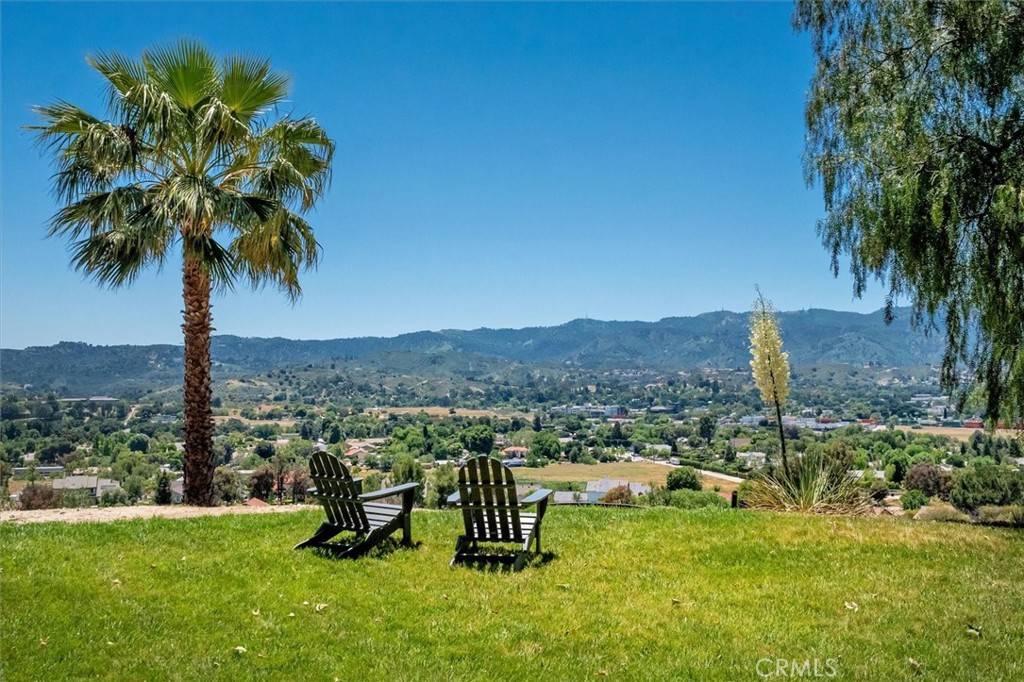Saugus, CA 91350,25132 Barnhill RD