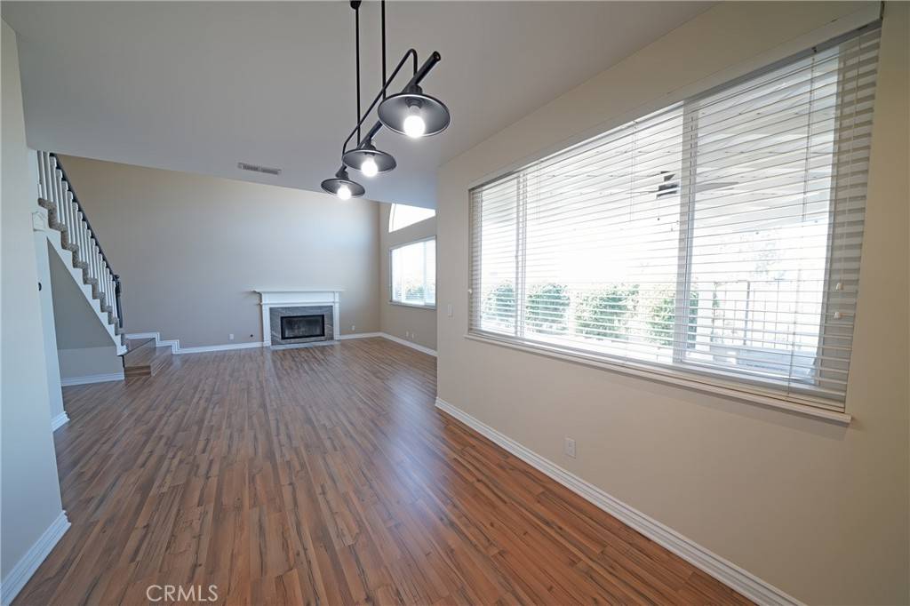 Saugus, CA 91390,28321 Evergreen LN