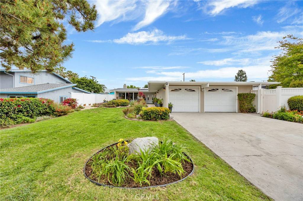 Northridge, CA 91325,17041 Labrador ST