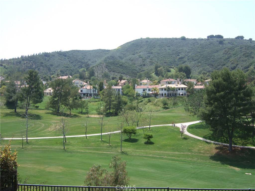 Calabasas, CA 91302,3701 Calle Joaquin
