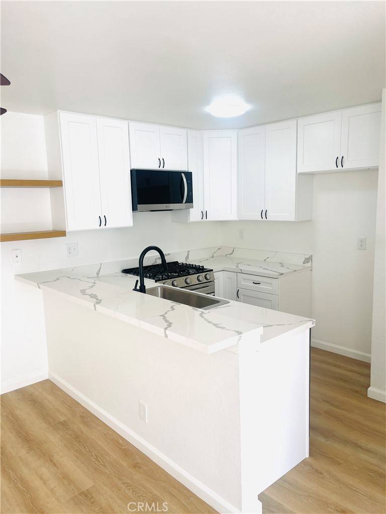 Glendale, CA 91204,518 Oak ST