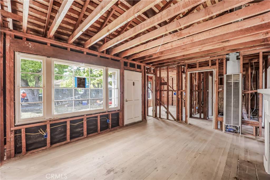 Mountain View, CA 94041,230 Velarde Street