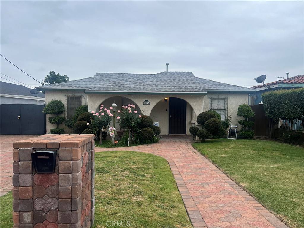 Canoga Park, CA 91303,20934 Vose ST