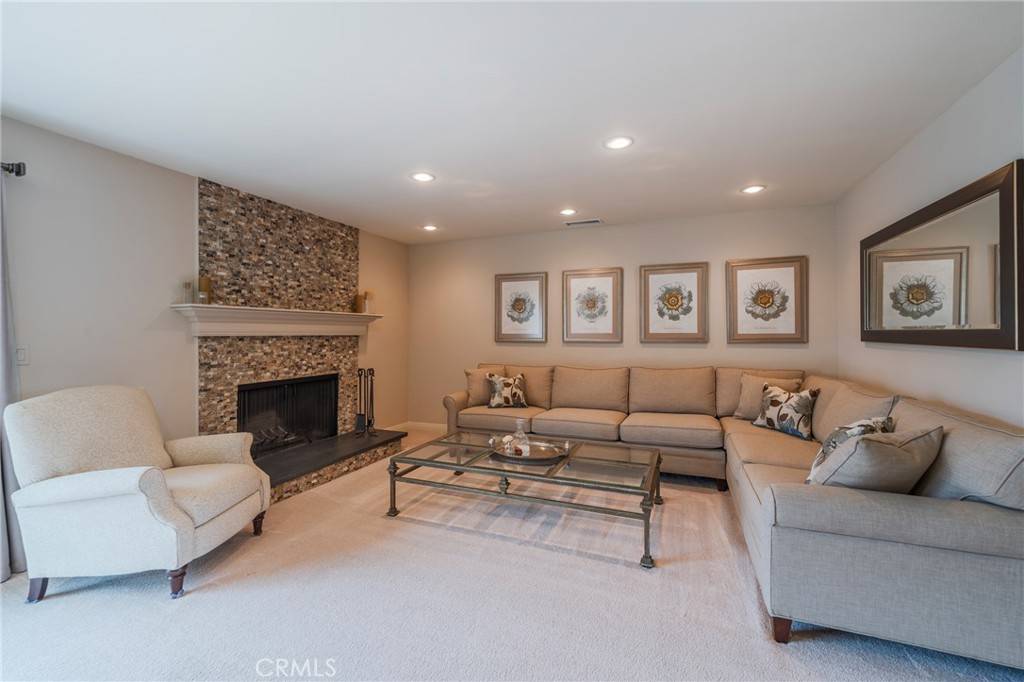 Simi Valley, CA 93065,637 Anson ST