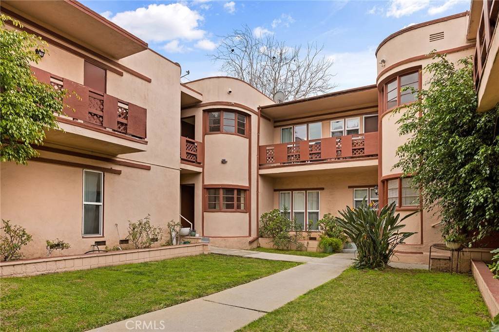 Santa Monica, CA 90404,1520 Michigan AVE #2