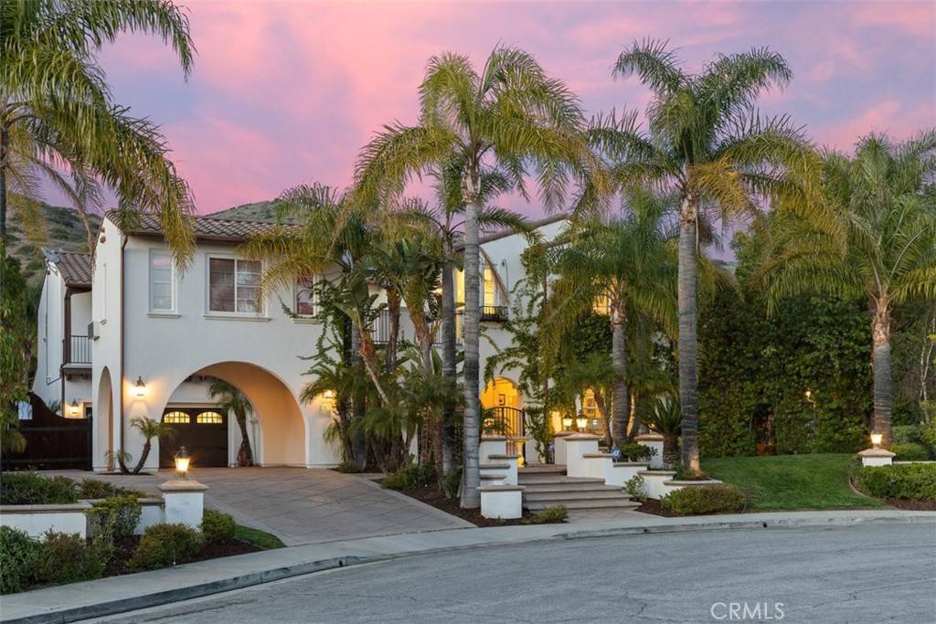 Simi Valley, CA 93063,5887 Spirit Lake Ct.
