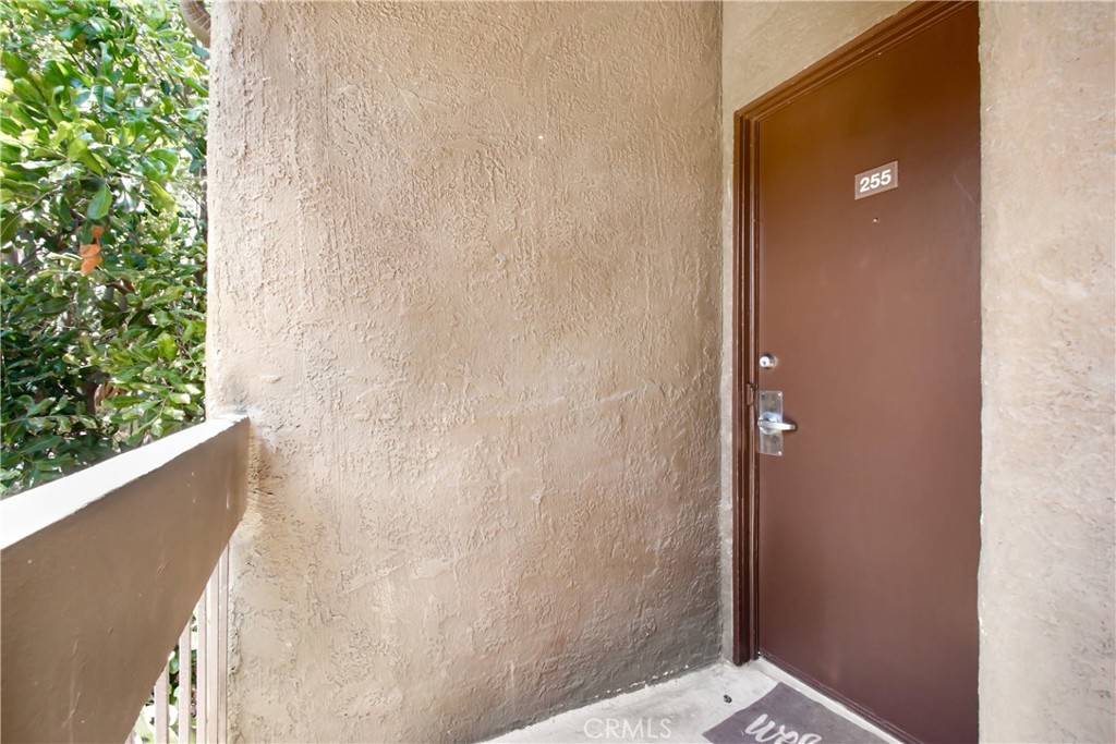 Tarzana, CA 91356,18350 Hatteras ST #255