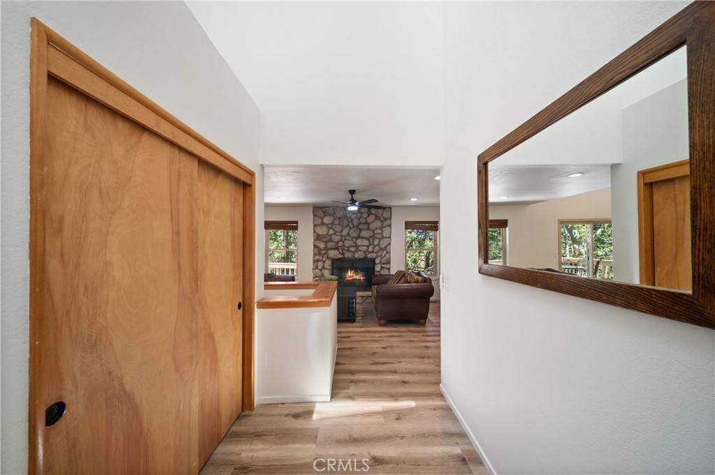 Lake Arrowhead, CA 92352,574 Mill CT